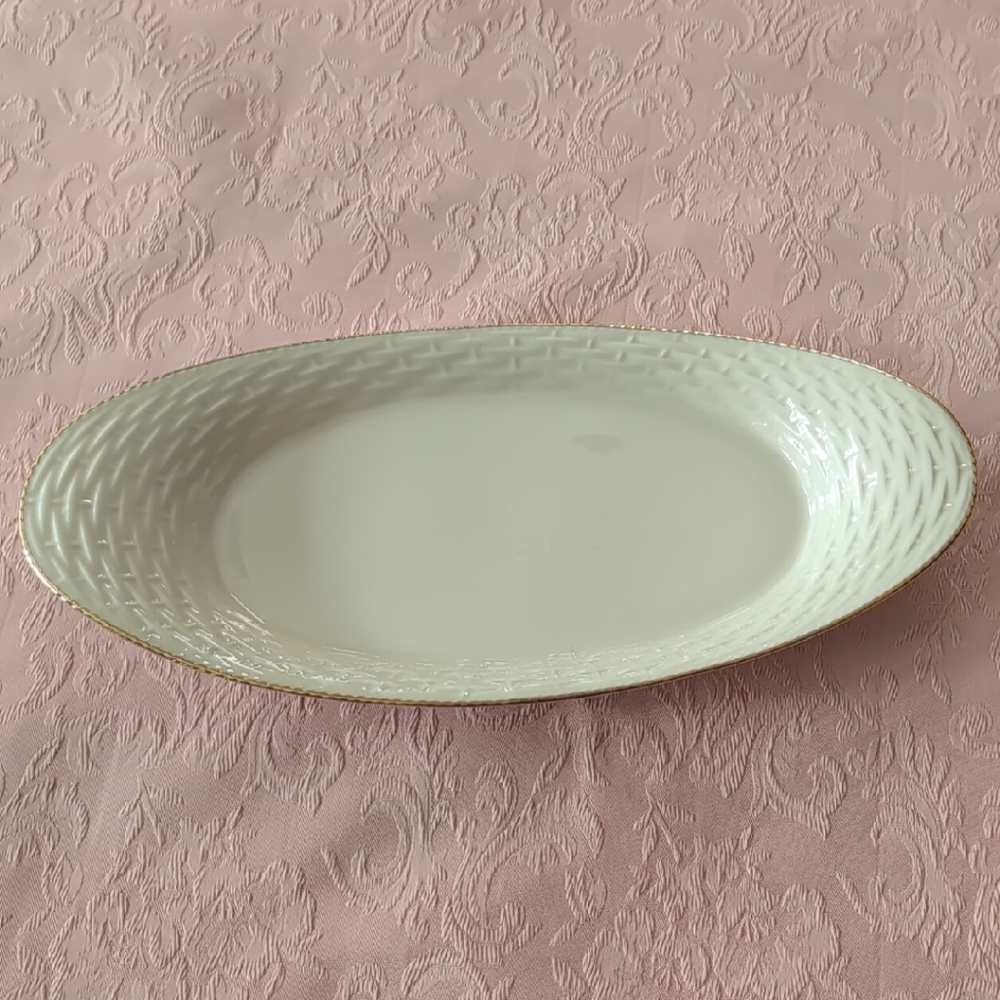 Lenox Gold and Cream Bread Tray with Elegant Textures & Gold Rims